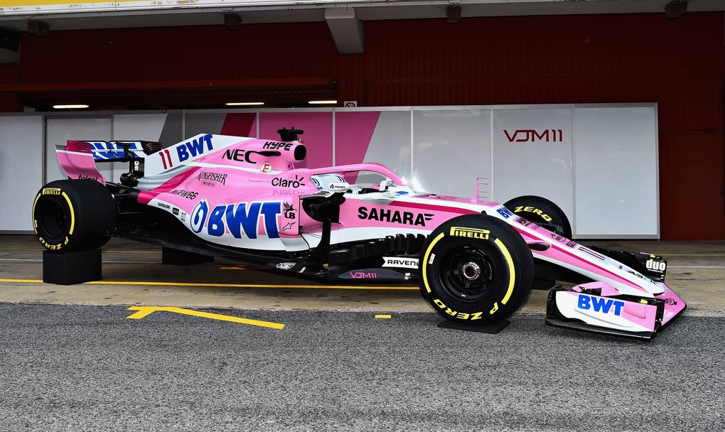 Mancavano solo Toro Rosso e Force India: a Montmel, sede dei primi test stagionali, le due vetture si sono svelate ai fotografi. Ecco le immagini di box del circuito spagnolo. In queste prime immagini ecco la Force India. Getty